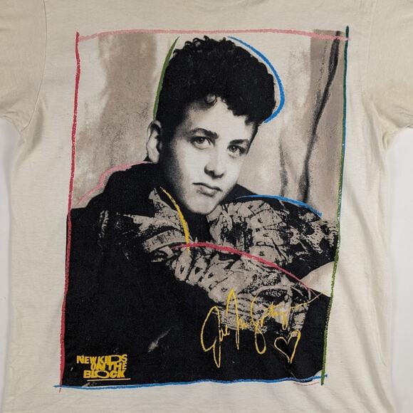 Vintage 80s New Kids on the Block Band Concert White Shirt Size Medium - Picture 3 of 8